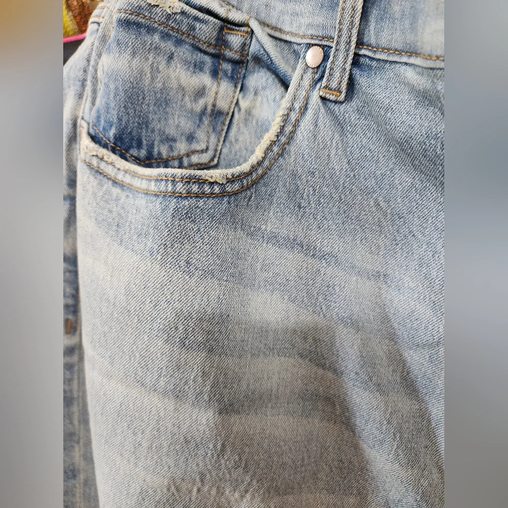 Torrid Jeans 22 Short - Picture 4 of 9